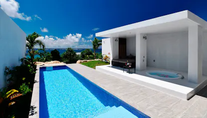 贅沢を楽しむ宮古島のプライベートプール付リゾート5選