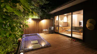 伊豆の清流に抱かれる全室露天風呂付離れの温泉リゾート