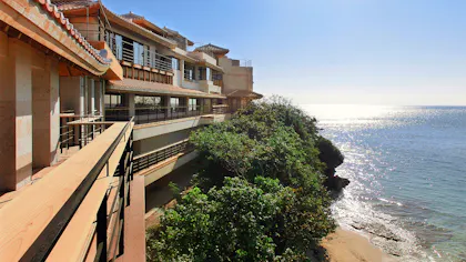 【全国版】海の景色と波音に癒される オーシャンフロントの宿特集