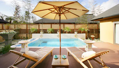 東京から約2時間、カップルにおすすめのプライベートプールがある宿5選