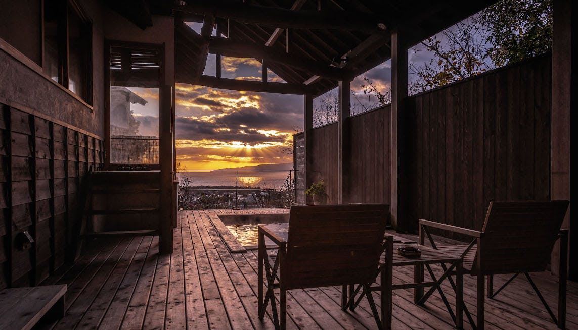 新品】オシャレで大人気‼︎ 自宅で夢の露天風呂セット! 室内でも使える