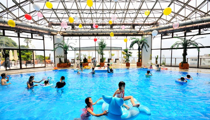 子供連れの旅にオススメ 1年中プールが楽しめる箱根 熱海 伊豆の宿 一休コンシェルジュ 子供連れの旅にオススメ 1年中プールが楽しめる箱根 熱海 伊豆の宿 一休コンシェルジュ