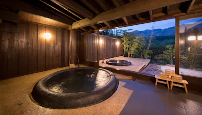 自家源泉掛け流しの温泉でくつろげる宿　湯布院編