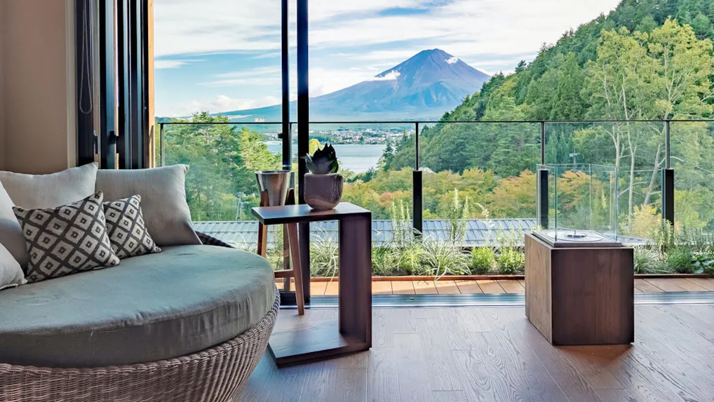 絶景の富士山と過ごす一人旅におすすめの宿5選