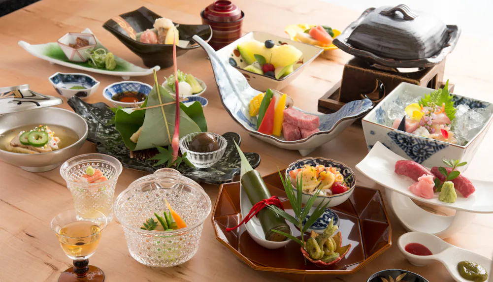 露天風呂付客室で部屋食が楽しめる宿　箱根編