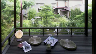 1日6組限定、熱海の露天風呂付き離れ宿で江戸文化に触れる滞在