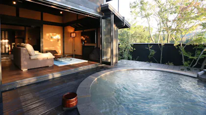 【黒川・湯布院・別府】自家源泉掛け流しの温泉でくつろげる宿特集