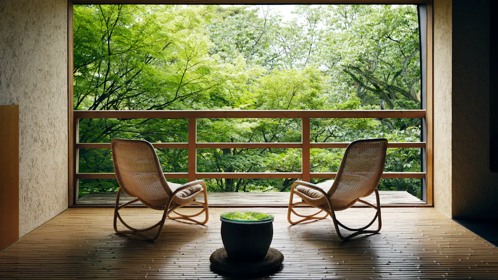 加賀・山代温泉で無の贅沢に酔いしれる客室露天風呂付きの名旅館