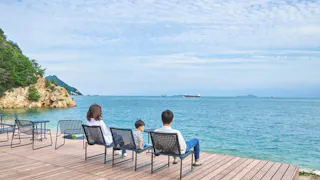 瀬戸内海の絶景を独り占め！多島美を満喫できる一棟貸しの宿