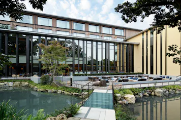 【滞在記】庭園にスパにレストランも！24時間充実の施設でリゾート気分を味わう