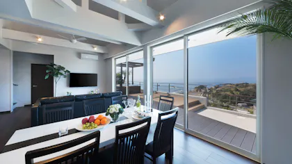 高知でオーシャンビューの絶景を独り占めする一棟貸切の宿