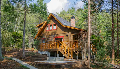 自然の中の一棟貸しでヒュッゲな暮らしを楽しめる宿　山梨編