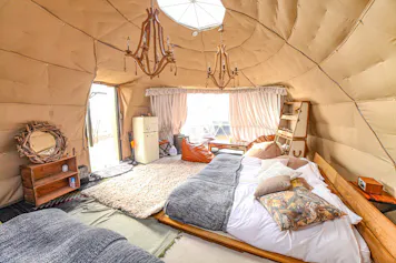 オールシーズン快適に、テントでグランピング体験ができる宿5選