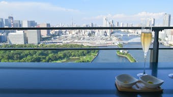 【滞在記】ベイエリアの絶景を一望!「メズム東京」の会員制プライベートサロンを体験取材
