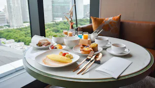 【滞在記】 五感で楽しむ「メズム東京」のコース仕立ての朝食