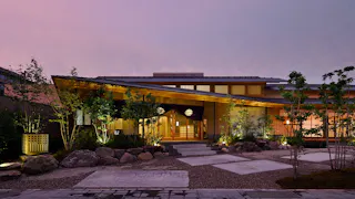 2021年夏リニューアル！全室に源泉かけ流し風呂が備わる福井・あわら温泉の老舗宿