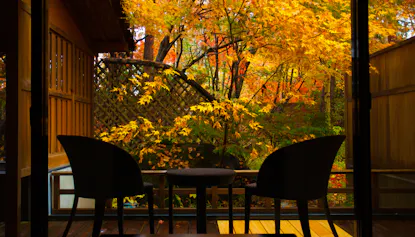 美しい紅葉をお部屋から楽しめる宿　甲信越編
