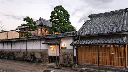 三重・伊賀上野の城下町で「NIPPONIA」スタイルの滞在を楽しむ分散型ホテル