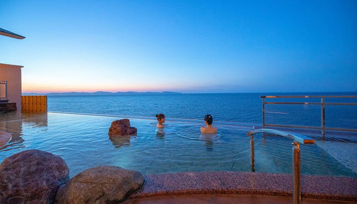 山陰の冬の味覚 松葉ガニ 料理が自慢の露天風呂付客室がある温泉宿5選 一休コンシェルジュ 山陰の冬の味覚 松葉ガニ 料理が自慢の露天風呂付客室がある温泉宿5選 一休コンシェルジュ