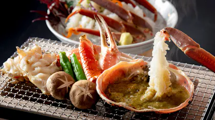 冬の味覚、カニ料理が自慢の 露天風呂・半露天風呂付客室がある宿　北陸編