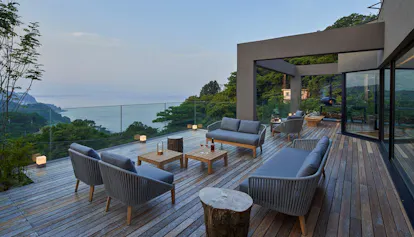 2021年6月開業！小田原でスタイリッシュに湯治を楽しむオーシャンビュー宿