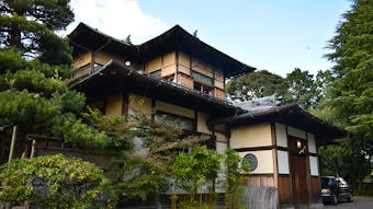 元宮家別邸の趣に浸れる洛東の文化財の宿