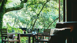 箱根・仙石原に佇む11棟の温泉付ヴィラで四季が織りなす“ゆらぎ”に癒される