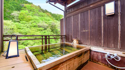 客室露天風呂で泉質自慢の掛け流し温泉を楽しめる宿6選
