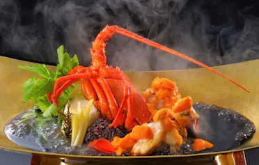 東北で美食体験が叶う露天風呂・半露天風呂付客室のある温泉宿