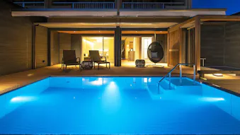 温水プライベートプールと露天風呂付のお部屋がある温泉宿　西日本編