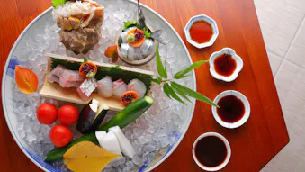 地域に根付く、発酵料理を味わえる宿5選