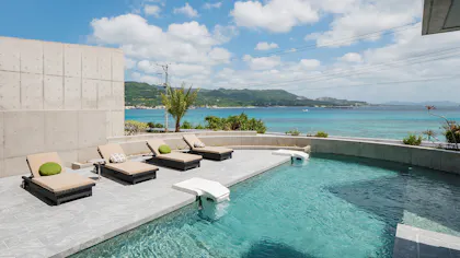 2021年に開業したプライベートプール付の一棟貸しヴィラ　沖縄編