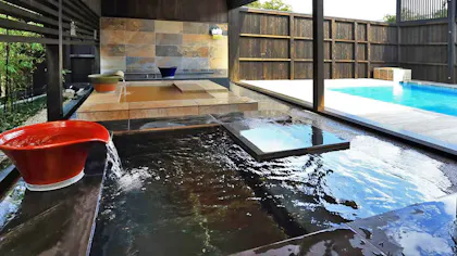 温泉を独り占めできる一棟貸切の宿　西日本編