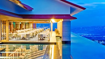 絶景のレストランで美食を楽しめる宿　東日本編