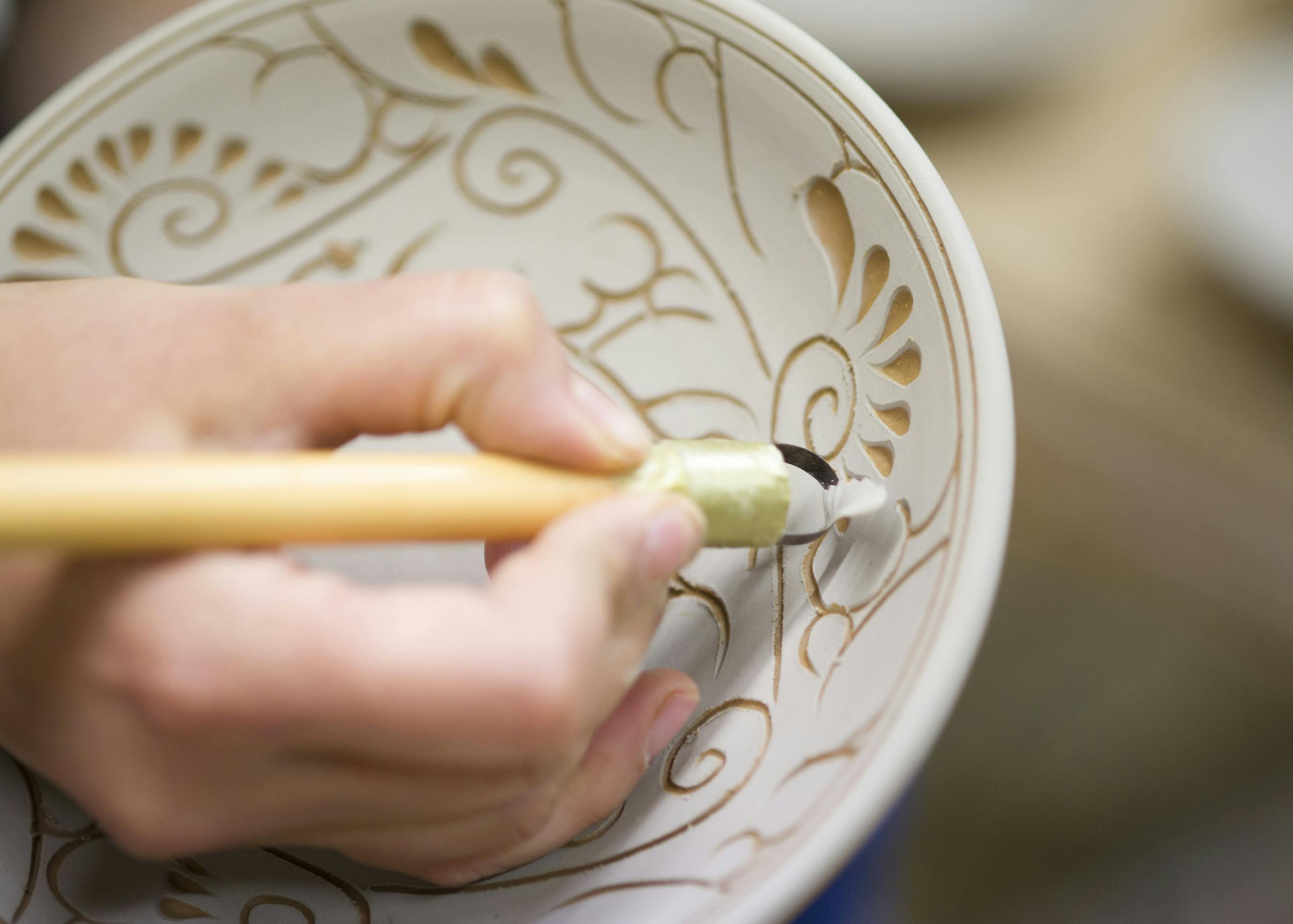 器を巡る旅】沖縄・琉球王国文化を伝える「やちむん」に出会う | 一休