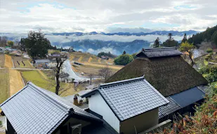 古き良き日本の原風景に触れる茅葺屋根の宿6選
