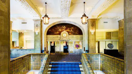 一度は泊まりたい、歴史を重ねた客室のあるクラシックホテル4選