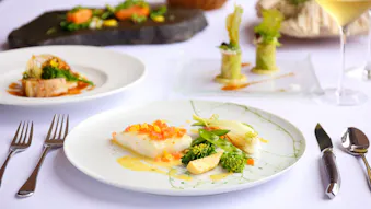 わざわざ訪れたい、大自然と美食を満喫できるオーベルジュ5選