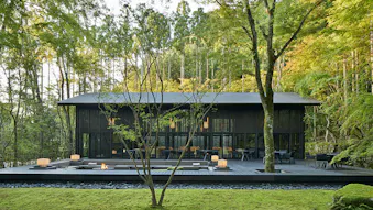 京都で夏の涼を楽しむ、エリア別おすすめリゾート＆旅館6選