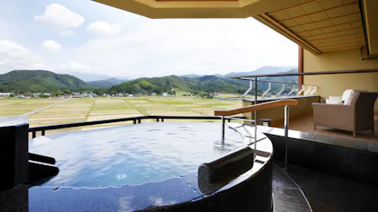 お部屋から田園風景を望む、癒しの絶景宿　東日本編