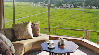 【全国版】お部屋から田園風景を望む、癒しの絶景宿特集