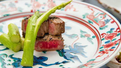 日本三大和牛を味わえる、お肉料理が自慢の温泉宿6選