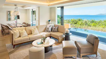 オーシャンビューの絶景に癒される！一度は泊まりたい高級リゾート　沖縄編