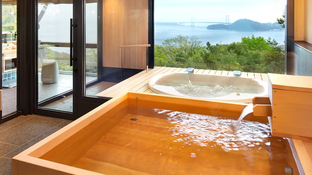 【全国版】オーシャンビューの絶景が楽しめる10室以下、大人の宿特集