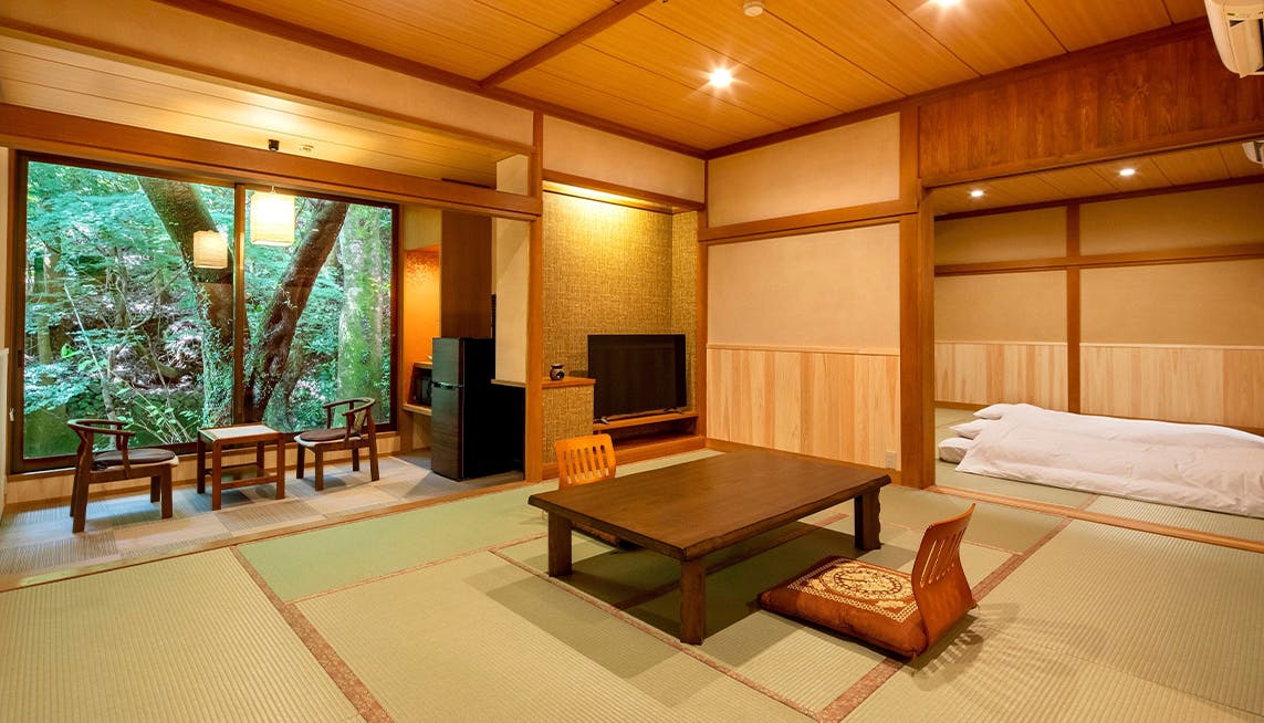 【中古】 部屋付露天風呂の温泉宿東日本（’08） 川の流れに癒される、温泉露天風呂付客室がある宿 東日本編 | 一休