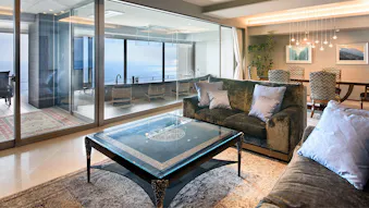 東京から約2時間、“100平米以上”の露天風呂付客室がある宿5選