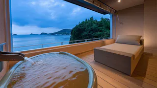 露天・半露天風呂付客室で源泉掛け流しの湯を堪能できる美食宿　西日本編