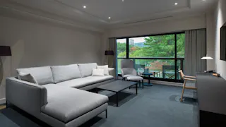 【滞在記】古都・奈良の庭園に佇む全13室の大人の宿で、贅沢な休日を満喫