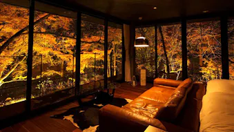 東京から約2時間、お部屋から紅葉が見える宿5選