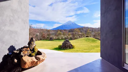 【滞在記】1日1組限定、河口湖で「額縁に入った本物の富士山」を楽しめる、完全プライベートの一棟貸しホテル